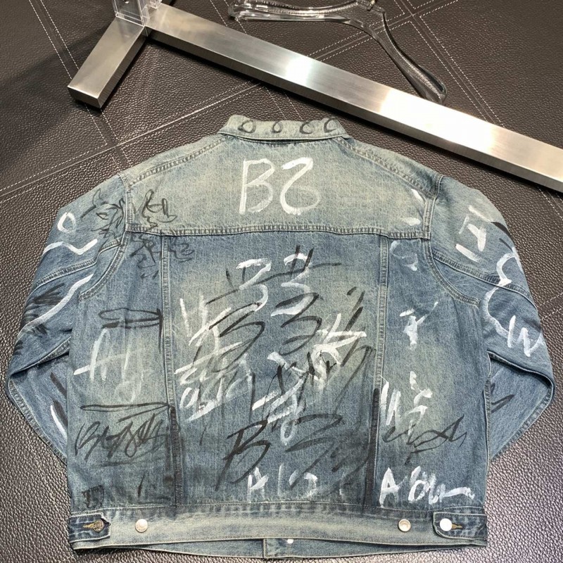 Ba*len*cia*ga Lapel graffiti denim jacket