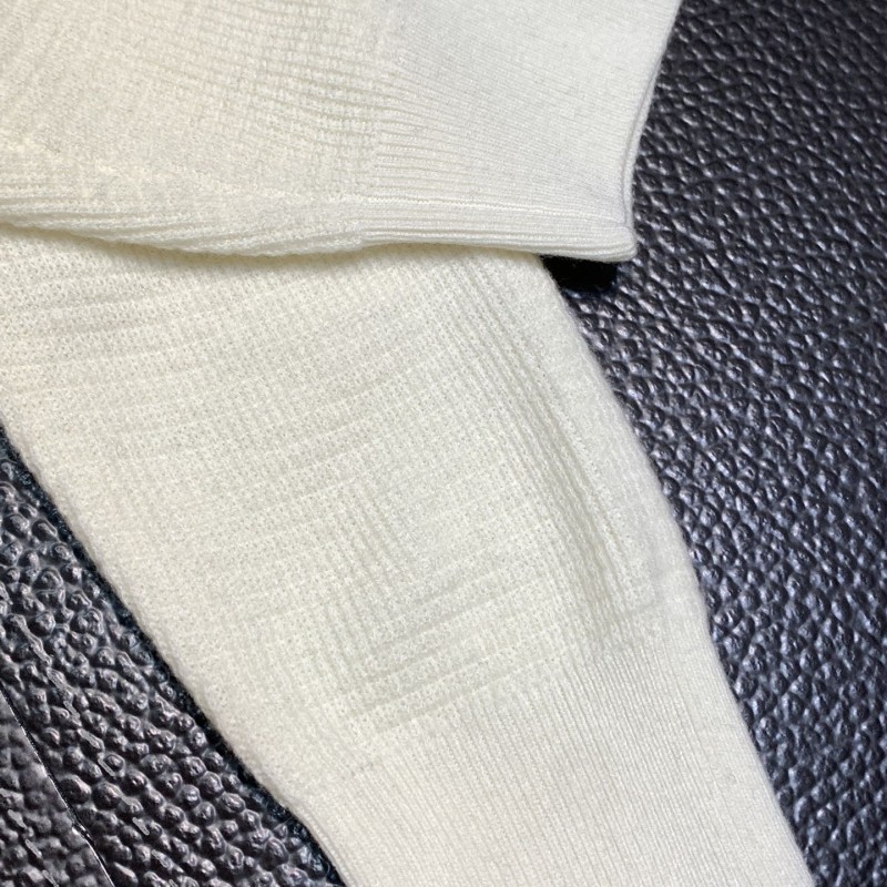 Pra*a Knitted sweaters