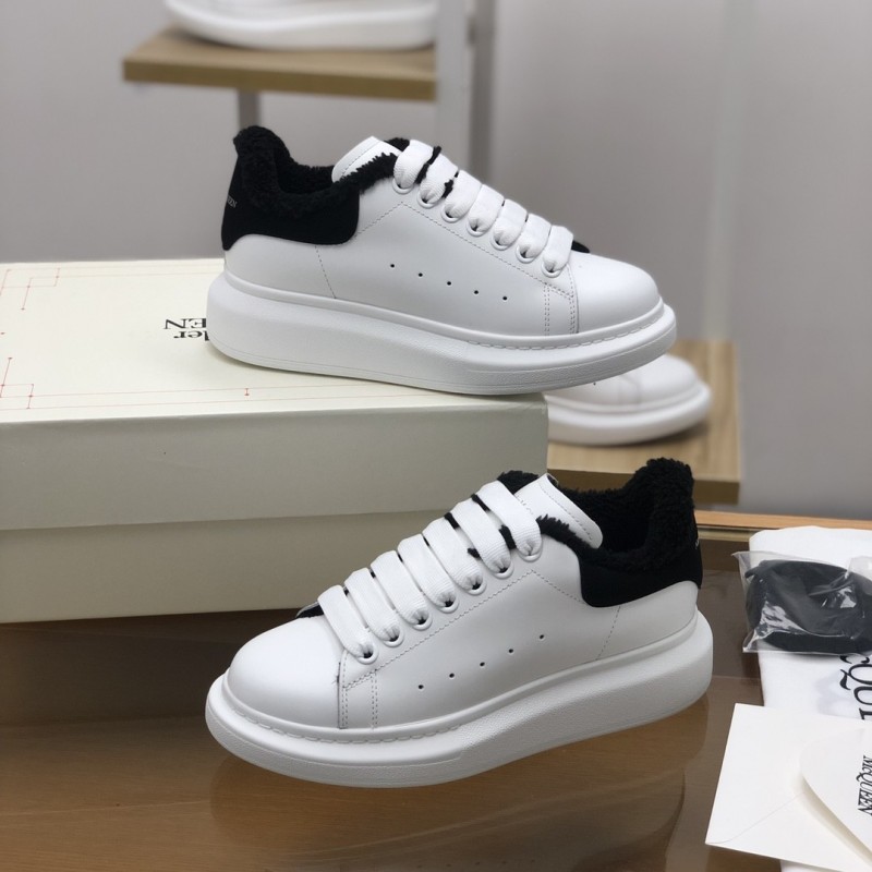 Ale*d*r M*Q*en MQ Black velvet Lining Sneakers