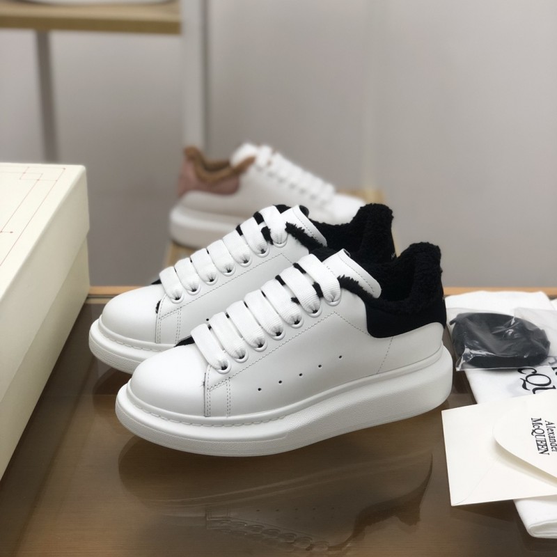 Ale*d*r M*Q*en MQ Black velvet Lining Sneakers