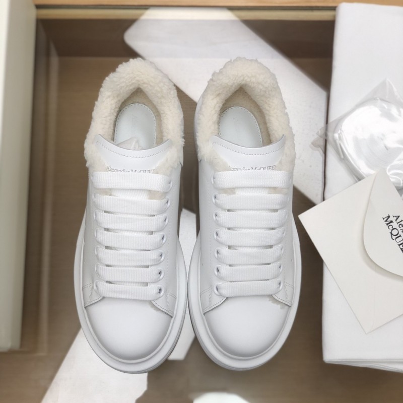 Ale*d*r M*Q*en MQ White velvet Lining Sneakers