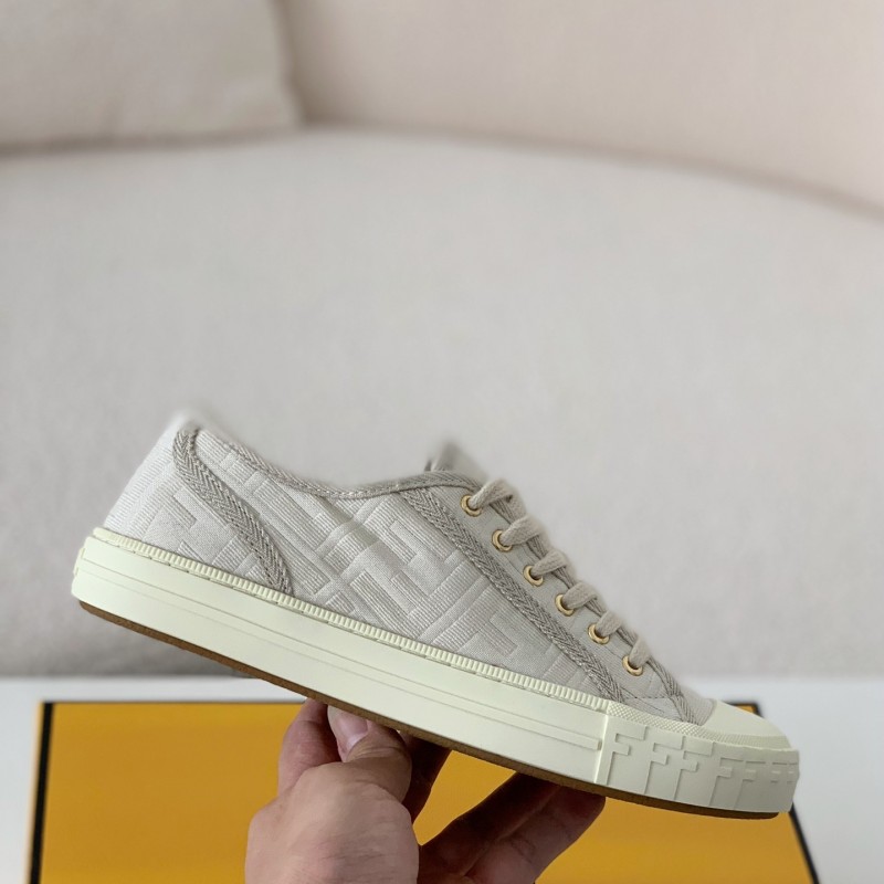 F**di Canvas shoe Sneakers