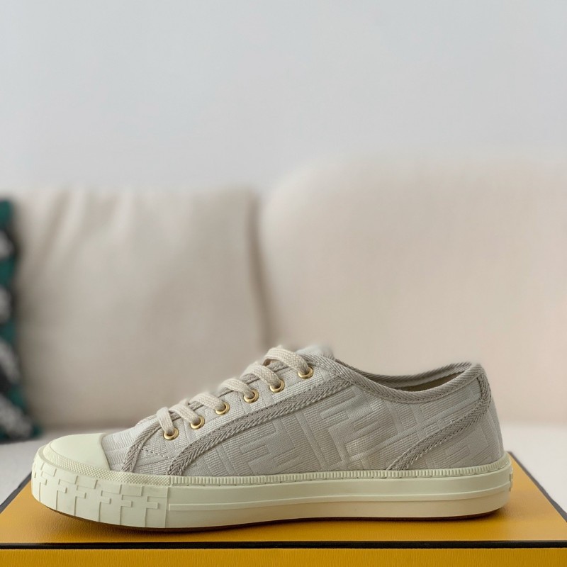 F**di Canvas shoe Sneakers
