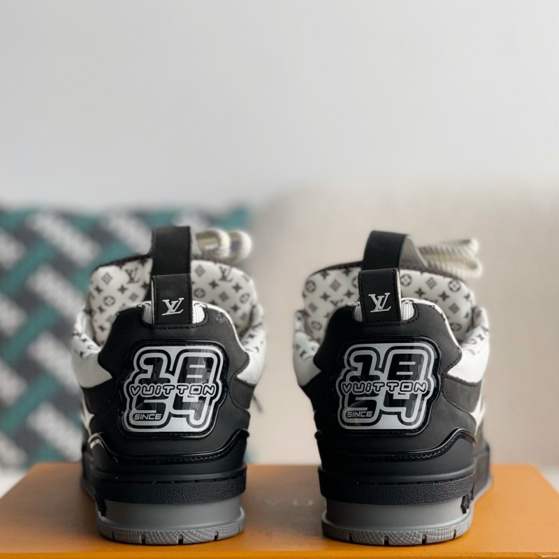 L0*is V*t0n Skate Sneakers