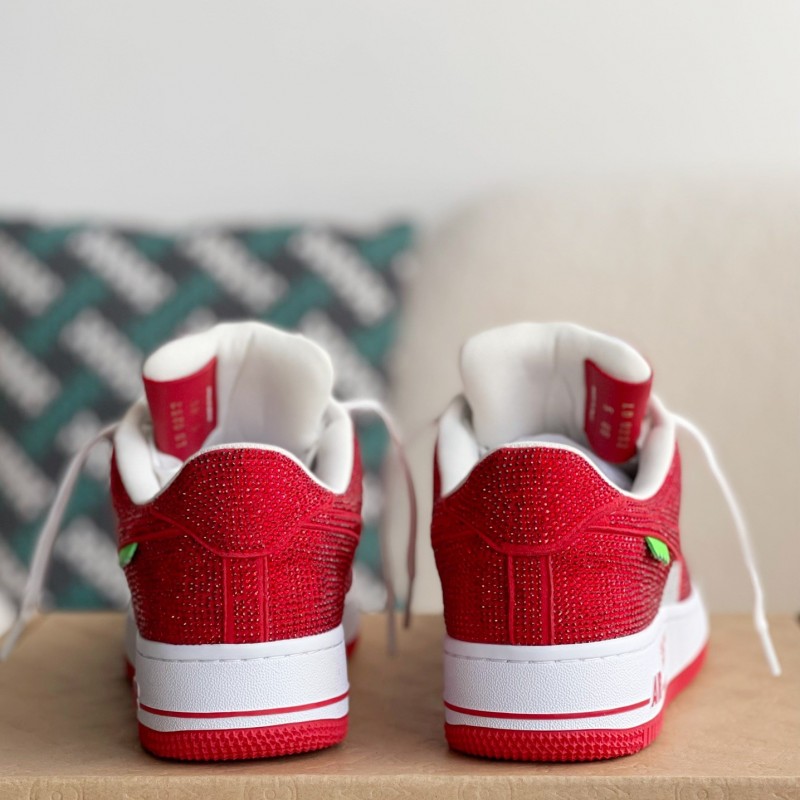 L0*is V*t0n × NIKE AIR FORCE 1 SNEAKER