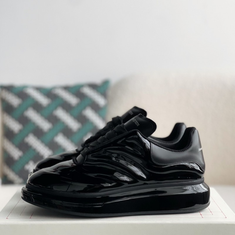 Ale*d*r M*Q*en MQ golden cowhide tail Air cushion bottom Sneakers