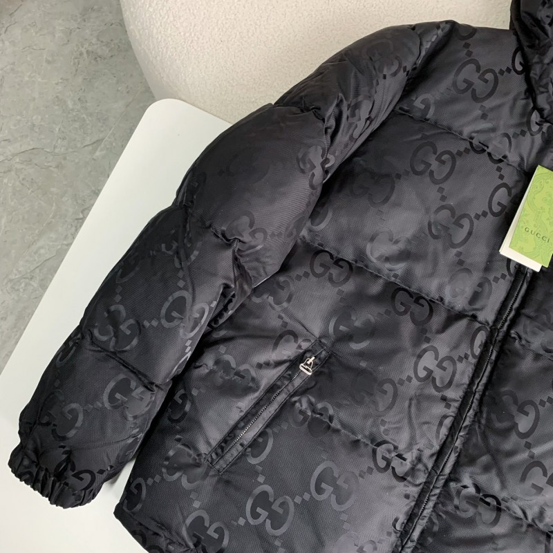 G*u*i Boys Down jacket