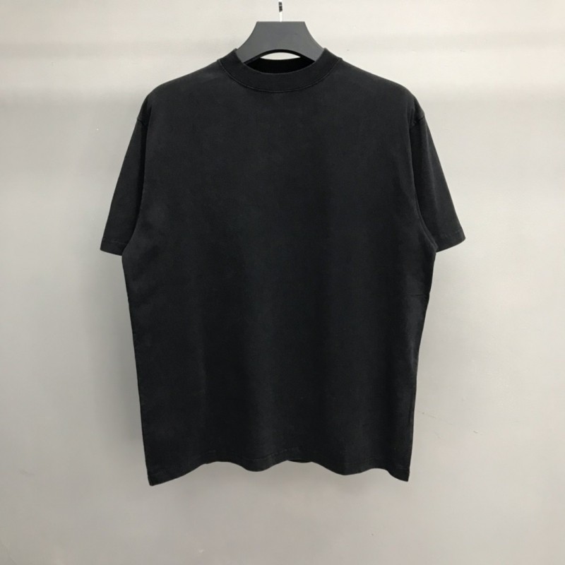 Ba*len*cia*ga graffiti T-shirt