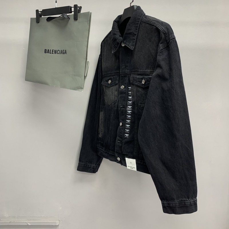 Ba*len*cia*ga offset printed denim jacket