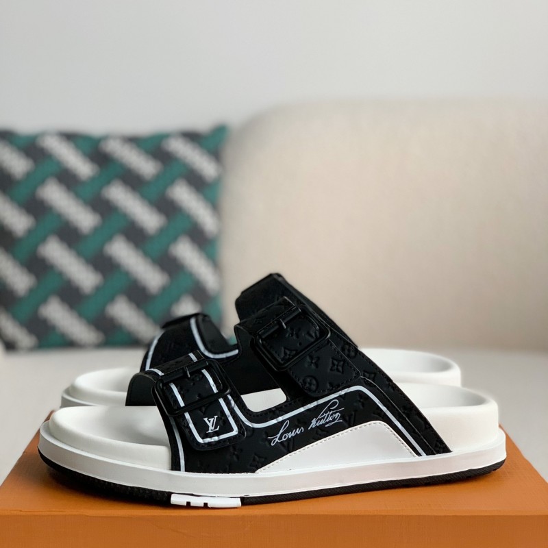 L0*is V*t0n  MAN SLIPPERS