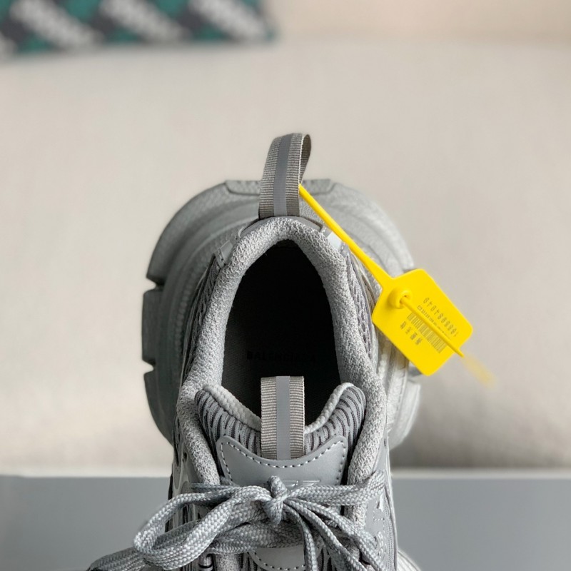 Ba*len*cia*ga Runner Sneakers