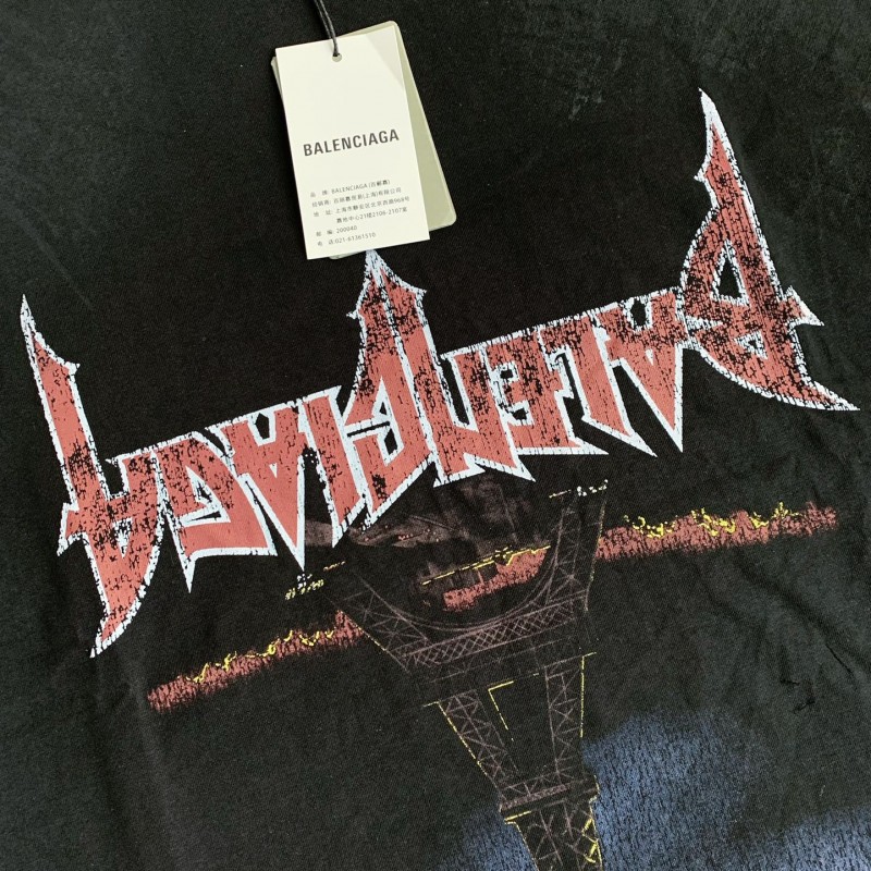 Ba*len*cia*ga Reflection Tower T-shirt