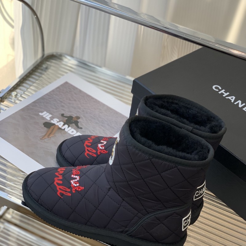 Ch*el Snow boots FW style