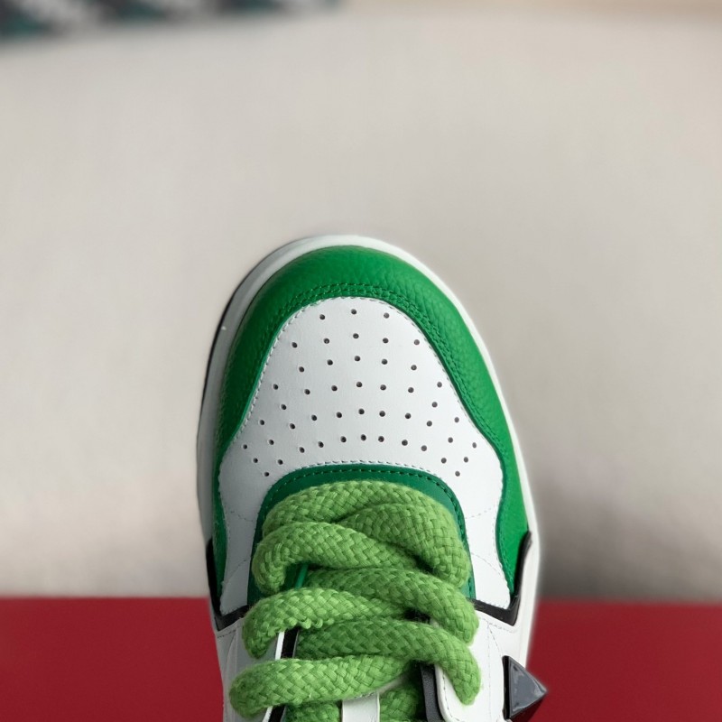 va*t*no One Stud Sneakers