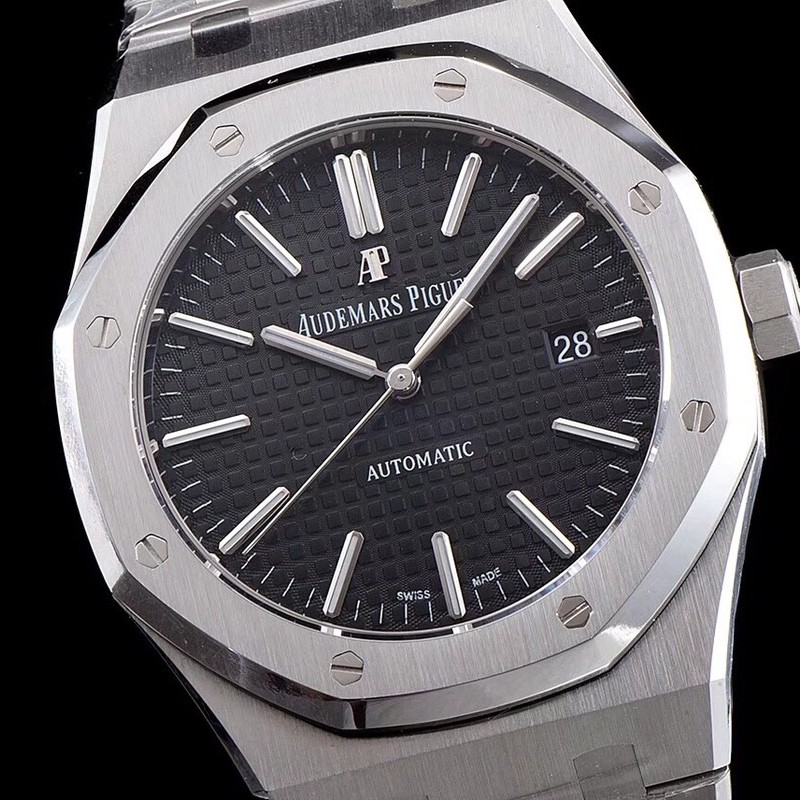 Audemars P*g*et Royal Oak 15400 Series Men
