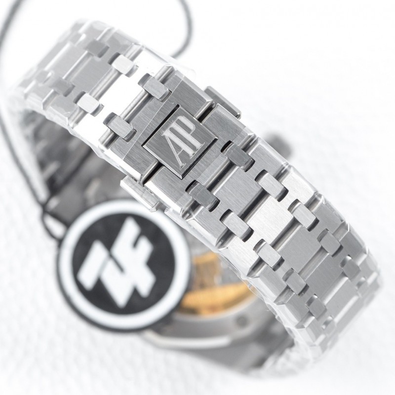 Audemars P*g*et Royal Oak 15500 Series Men