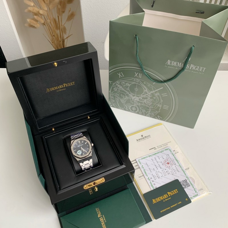 Audemars P*g*et Royal Oak 15500 Series Men