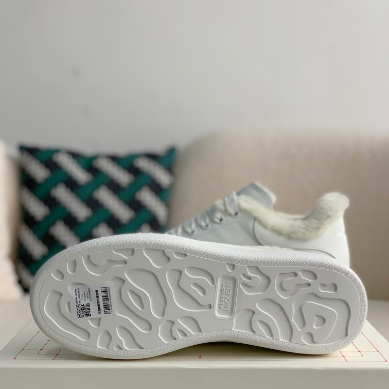 Ale*d*r M*Q*en Sneakers