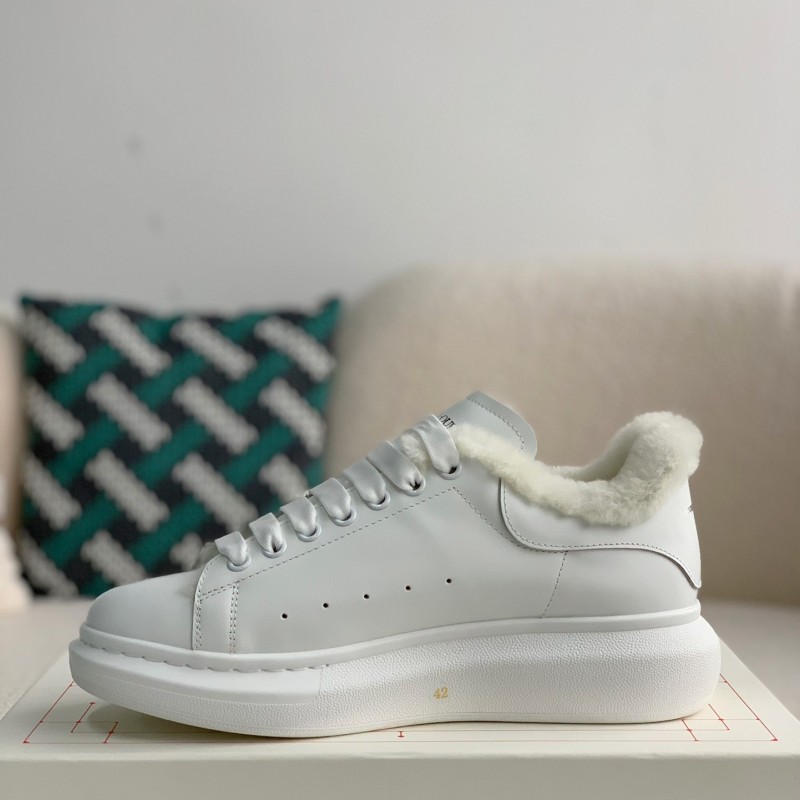 Ale*d*r M*Q*en Sneakers