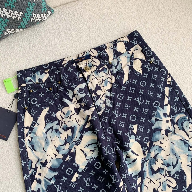 L0*is V*t0n Denim Costumes