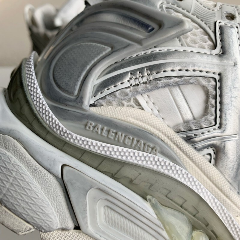 Ba*len*cia*ga Runner Sneakers