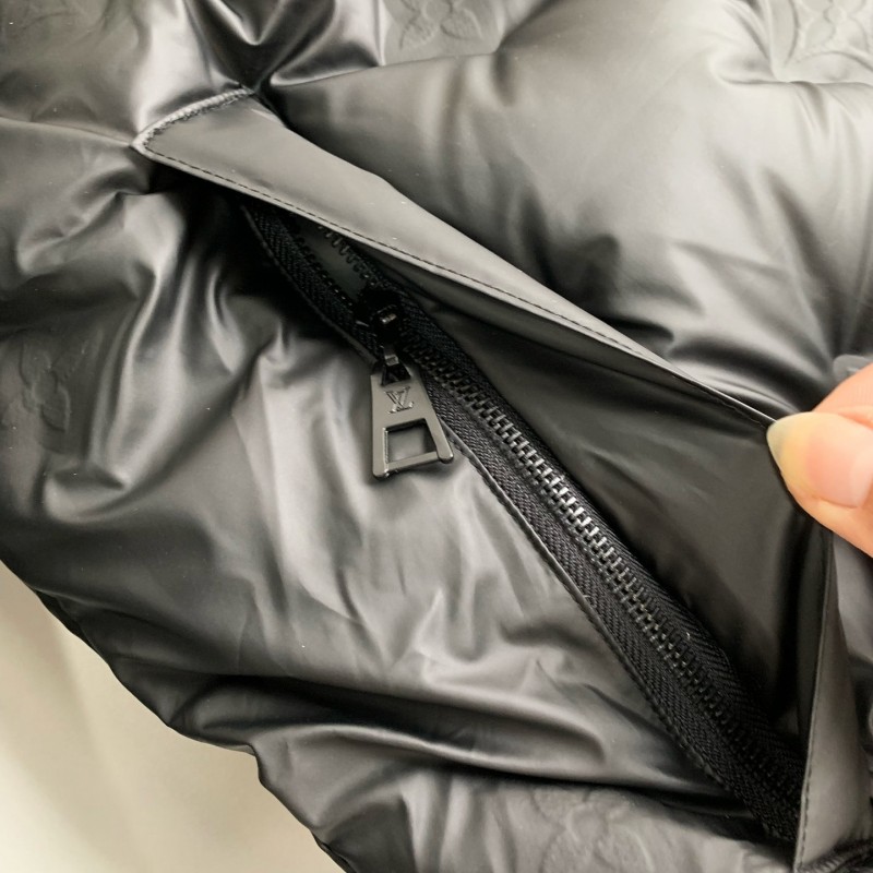 L0*is V*t0n LOGO Down Jacket