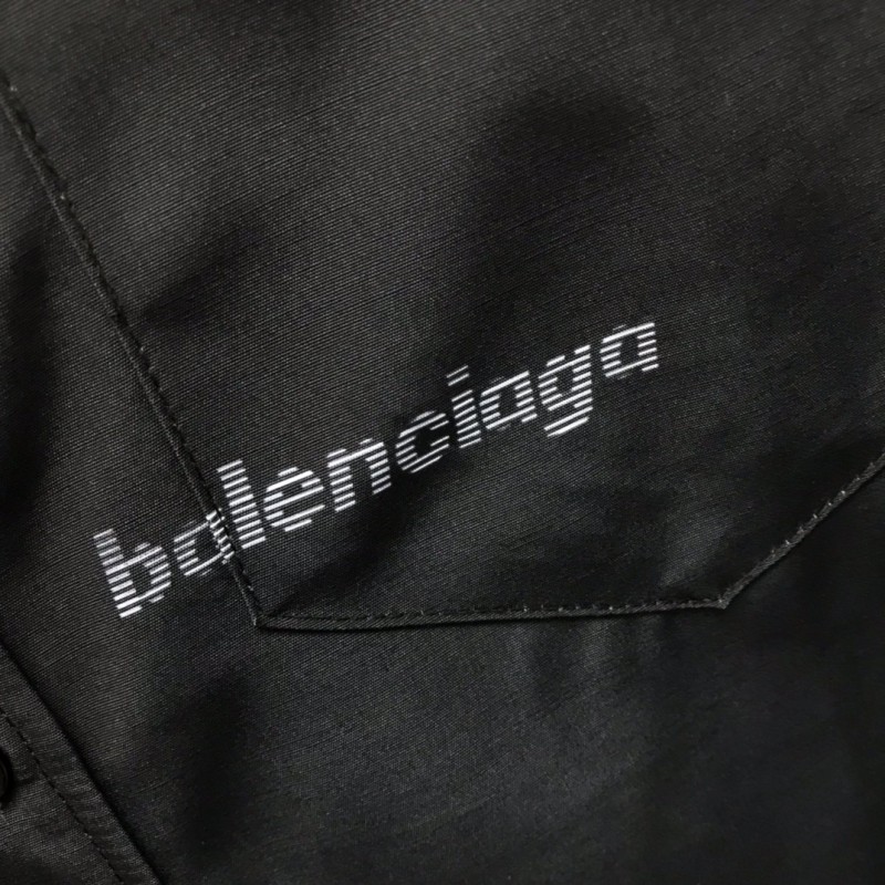 Ba*len*cia*ga bullet screen short sleeve shirt