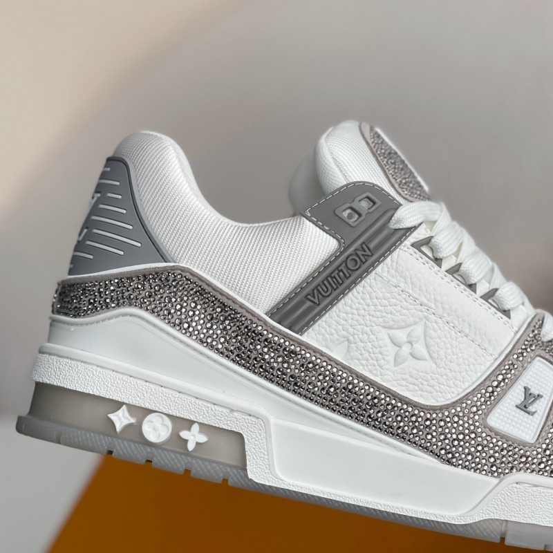 L0*is V*t0n Trainers Sneakers