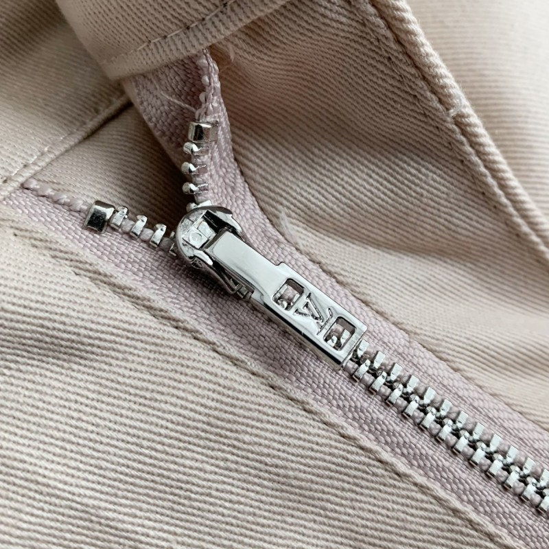 L0*is V*t0n costumes