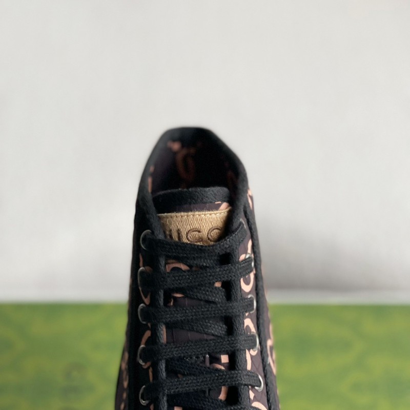 G*u*i High-top shoes