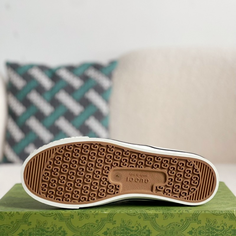 G*u*i High-top shoes