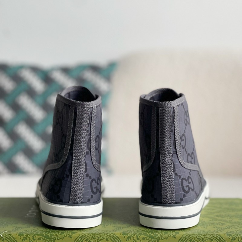 G*u*i High-top shoes