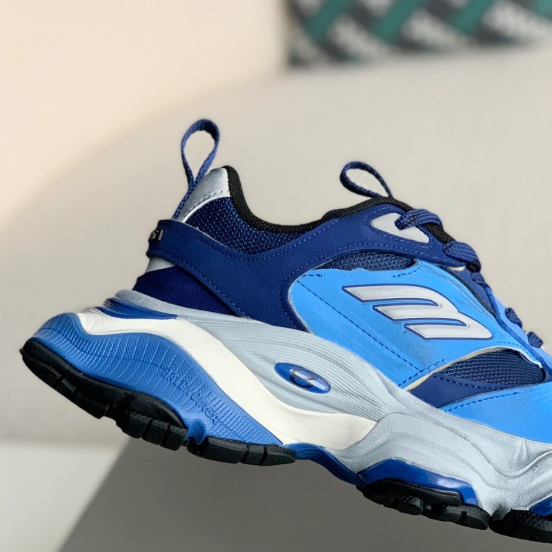 Ba*len*cia*ga Runner Sneaker