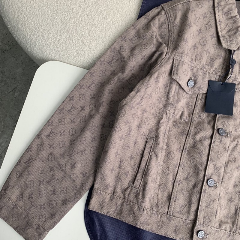 L0*is V*t0n  Jackets