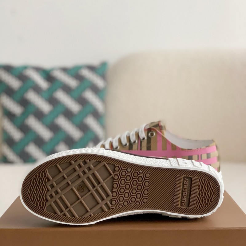 B**rry Low cut casual sports shoes