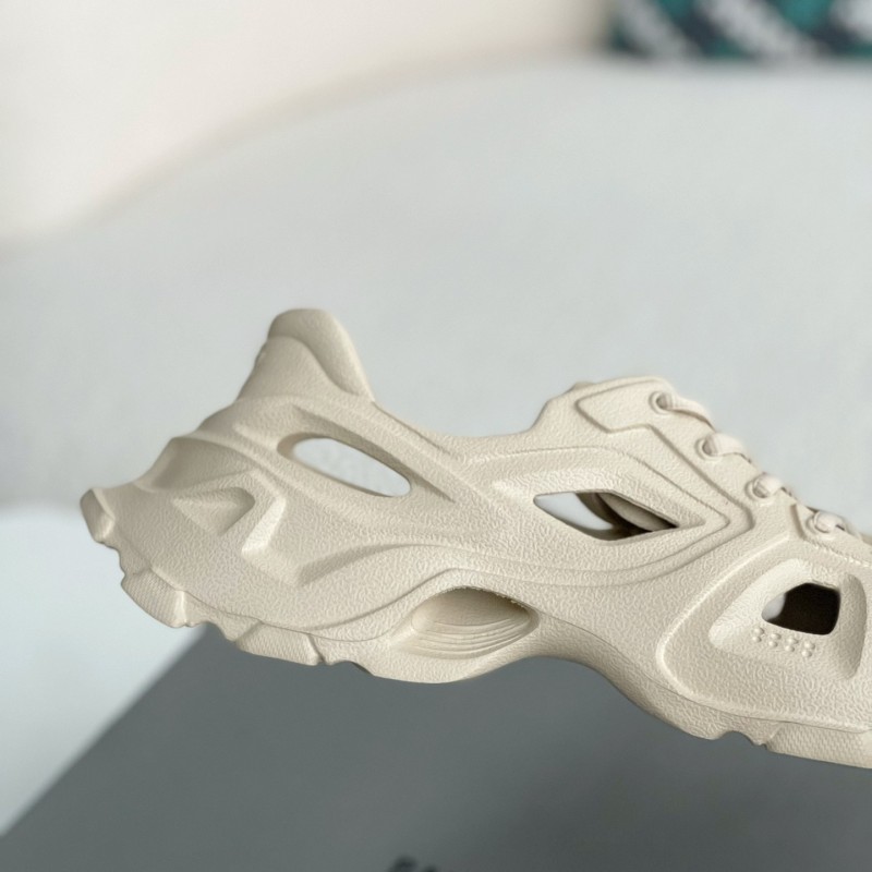 Ba*len*cia*ga rubber sneakers