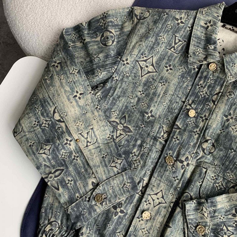 L0*is V*t0n Denim Jackets