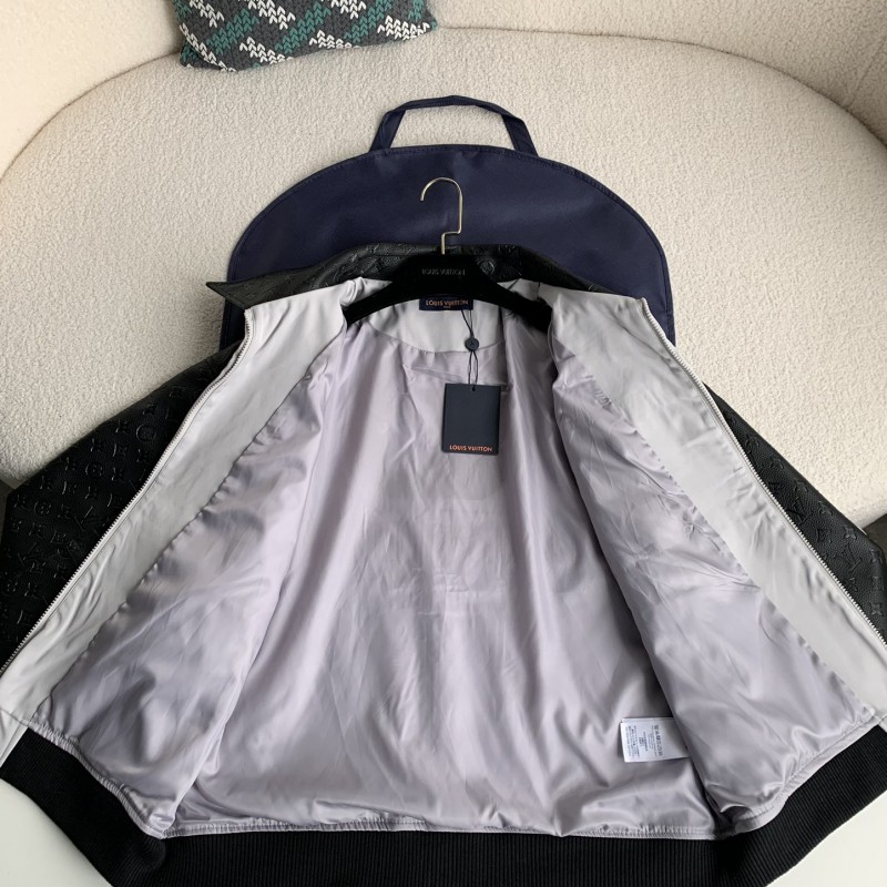 L0*is V*t0n  Jackets