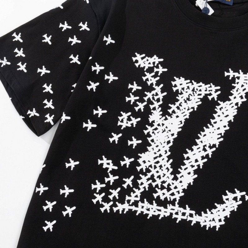 L0*is V*t0n 23ss small plane full print pattern gold classic T-shirt