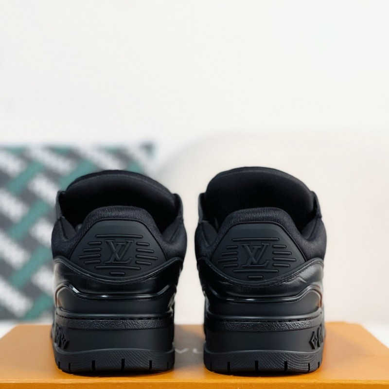 L0*is V*t0n TRAINER MAXI SNEAKERS