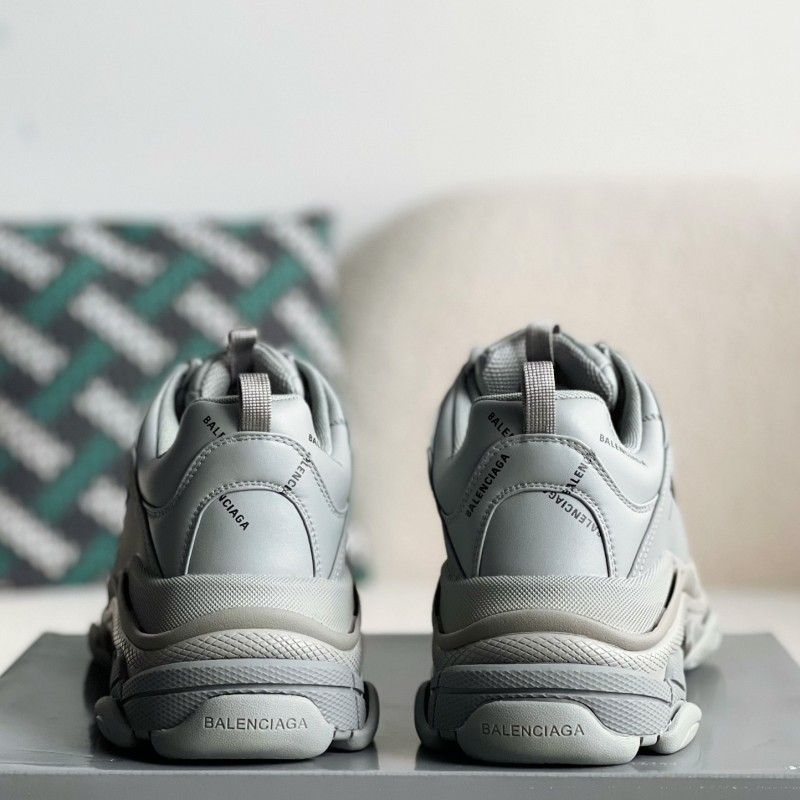 Ba*len*cia*ga Runner Sneakers