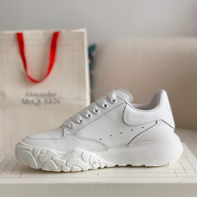 Ale*d*r M*Q*en Sneakers