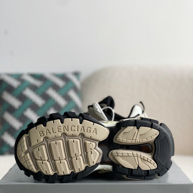 Ba*len*cia*ga Runner Sneakers