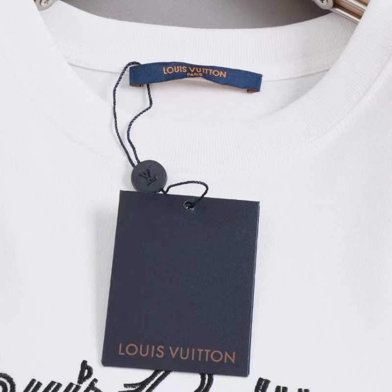 L0*is V*t0n 24ss new embroidered t-shirt for spring and summer