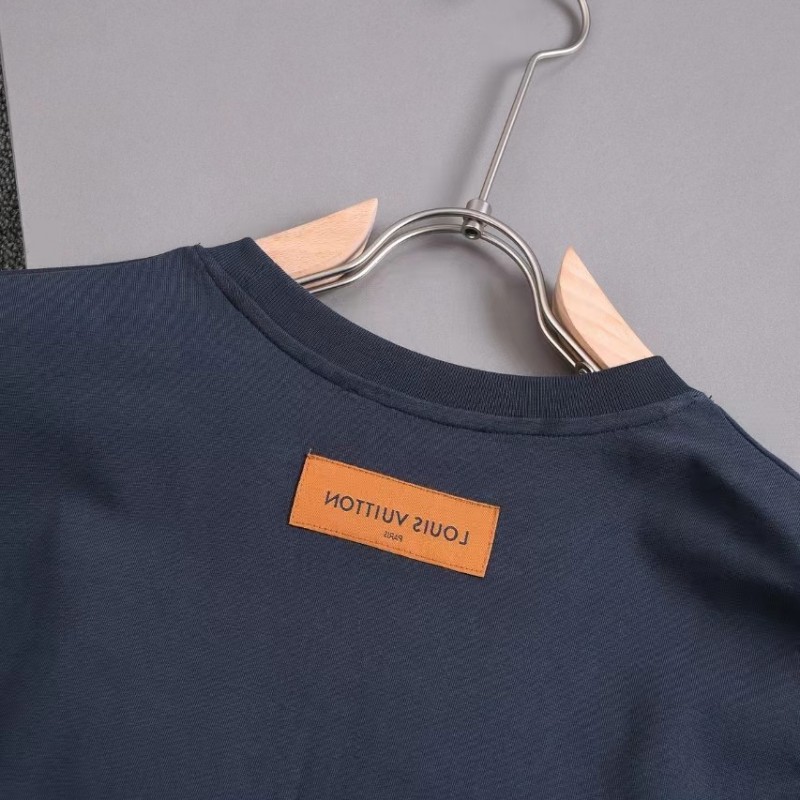 L0*is V*t0n 24ss new embroidered t-shirt for spring and summer