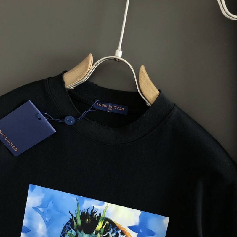 L0*is V*t0n Dragon Cloud printed T-shirt