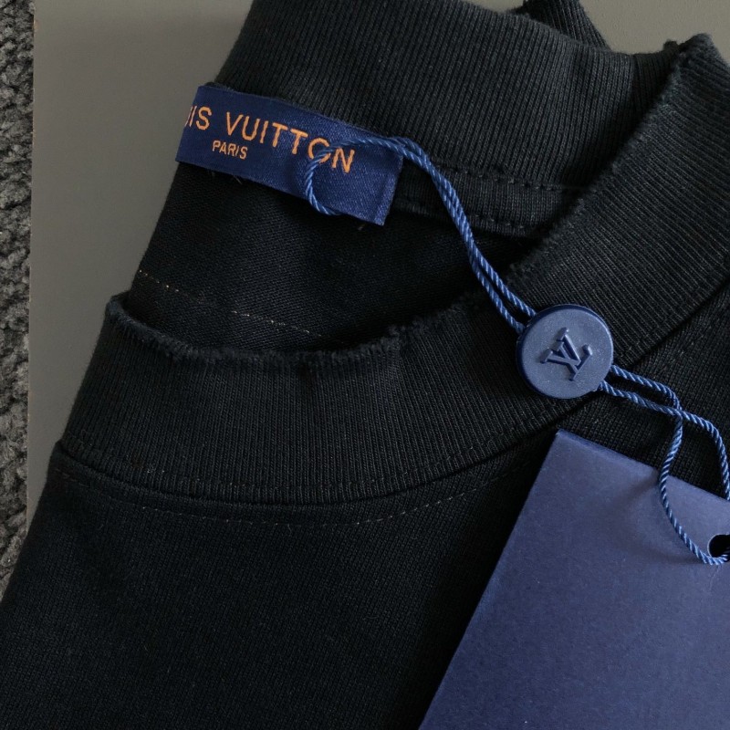 L0*is V*t0n Dragon Cloud printed T-shirt