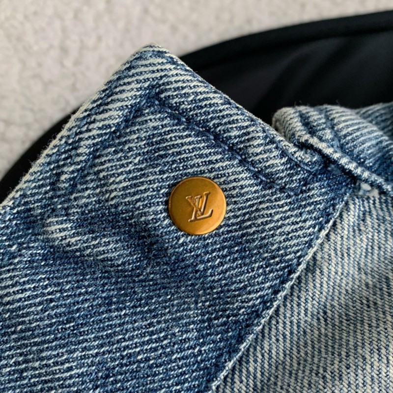 L0*is V*t0n Cowboy Shirts