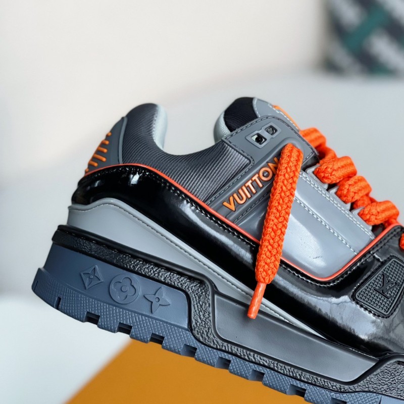 L0*is V*t0n TRAINER MAXI  SNEAKERS