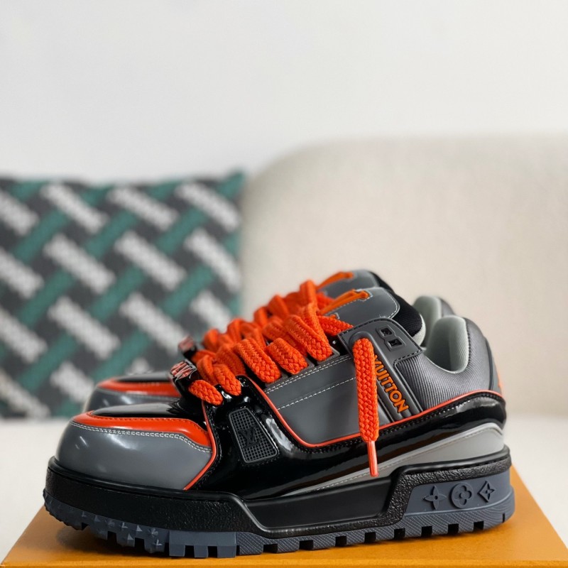 L0*is V*t0n TRAINER MAXI  SNEAKERS